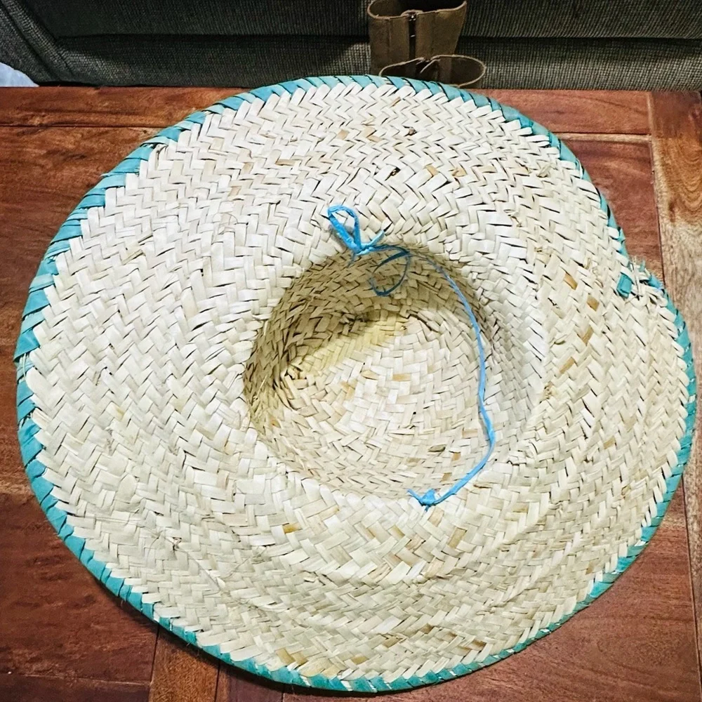 HANDMADE Raffia Hat - Picture 3 of 8